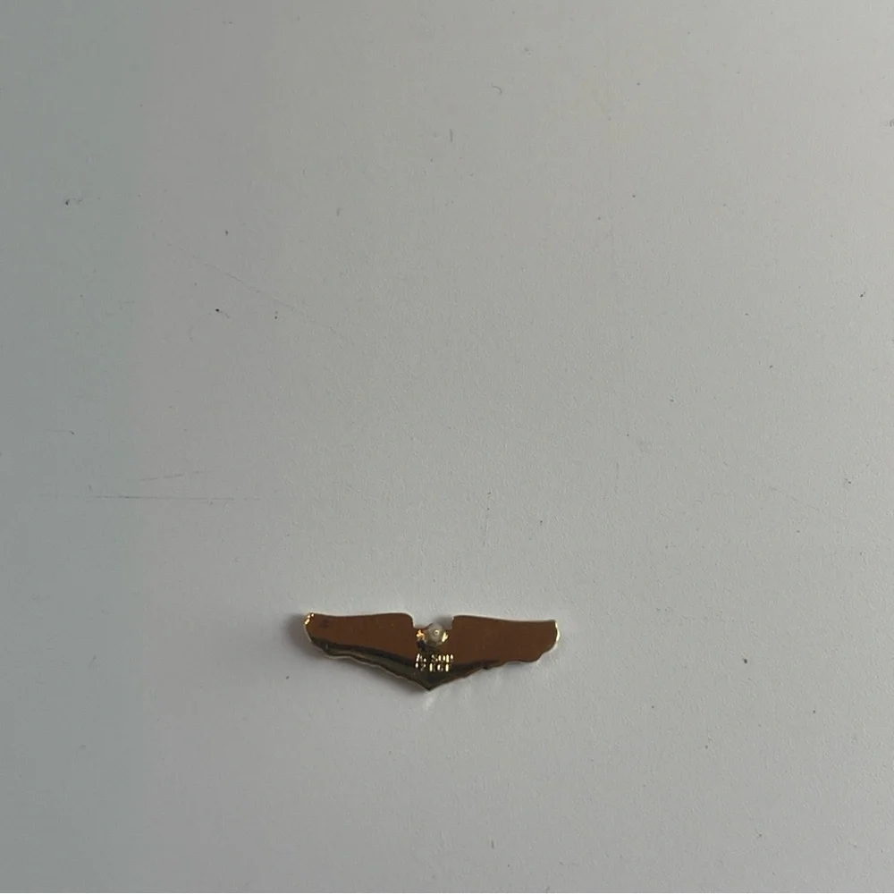 Vintage United States Military WWII Navy Aviator Pilots Wings Pin 12KGF